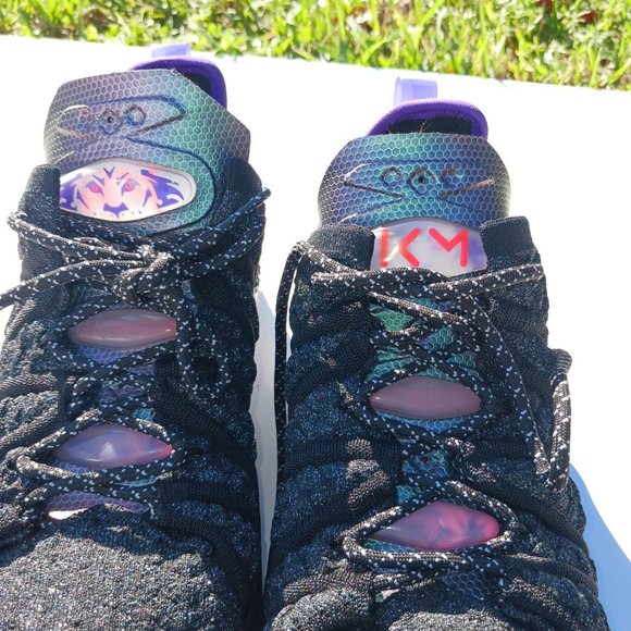 Nike LeBron XVIII NRG GS Size 4Y Black Bright Crimson Youth Woman Kids - Picture 9 of 16